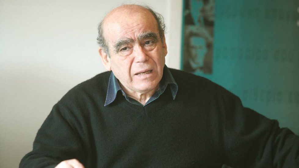 Θανάσης Βαλτινός